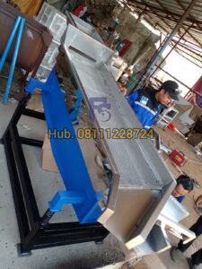 Mesin Sortasi Pengayak Magot - Mesin Sortasi 3 mesh 4 corong