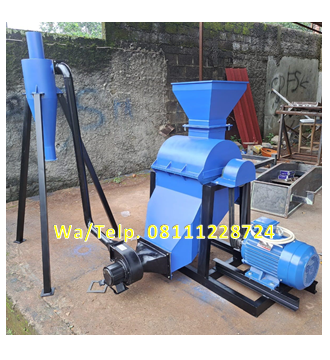 Mesin Hammer Mill Besi - Mesin Penepung Bahan Pakan Ikan dengan Mesin Diesel 16 HP Mesin Hammer Mill Besi - Mesin Penepung Bahan Pakan Ikan dengan Mesin Diesel 16 HP