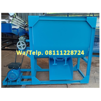 Mesin Mixer 100-200 kg/jam Dengan Motor Penggerak : Motor Bensin 5,5 HP