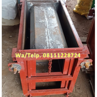 Cetakan Uditch Beton - Cetakan U-ditch Beton 40 x 40 x Panjang 100 cm