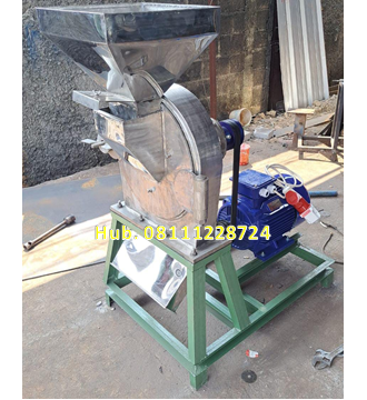 Mesin Penepung Jagung Disk mill DSS 45 Stainless Steel Giling Tepung Jagung + Mesin Diesel 16 PK Mesin Penepung Jagung Disk mill DSS 45 Stainless Steel Giling Tepung Jagung + Mesin Diesel 16 PK