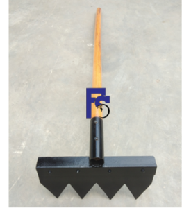 Garu Tajam Panjang Mata Garu 30 cm - Alat Pemadam Kebakaran Hutan