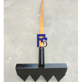 Garu Tajam Panjang Mata Garu 30 cm - Alat Pemadam Kebakaran Hutan