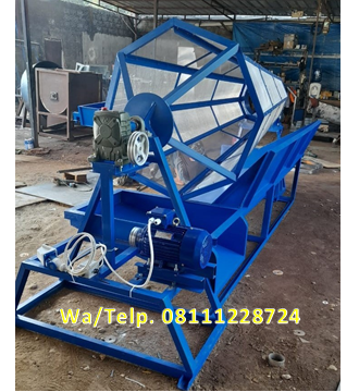 Mesin Pengayak Kompos Rotary Lengkap Corong Keluar Halus dan Kasar Dengan Diesel 10 HP Mesin Pengayak Kompos Rotary Lengkap Corong Keluar Halus dan Kasar Dengan Diesel 10 HP