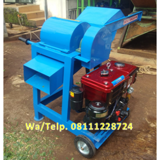 Mesin Chopper Rumput dengan penggerak Motor Diesel 16 HP Merk Dongfeng