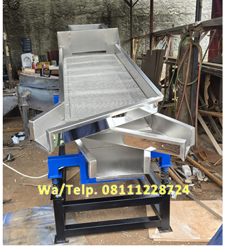 Mesin Pengayak Pupuk / Mesin Sortasi Pupuk 2 Mesh 3 Corong Keluar