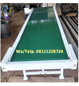 Mesin Conveyor Produksi dengan belt hijau panjang 3 meter